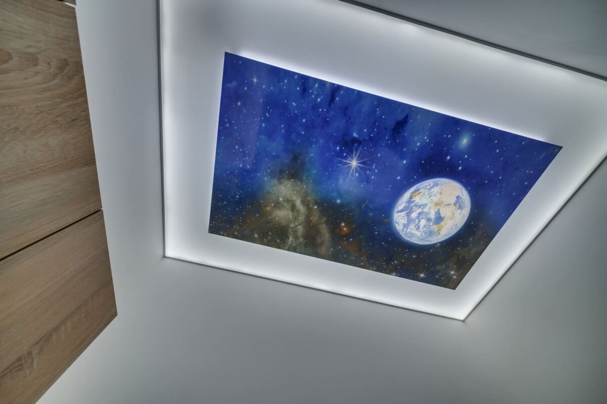 Сатиновый потолок с технологией Double vision — «звездное небо»